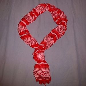 Vera Bradley Soft Fringe Scarf in Serape Paradise